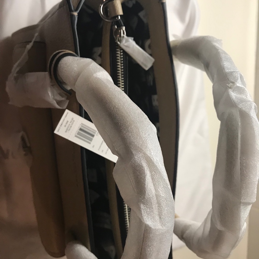 Two Marc Jacobs bags - Picture 5 of 5